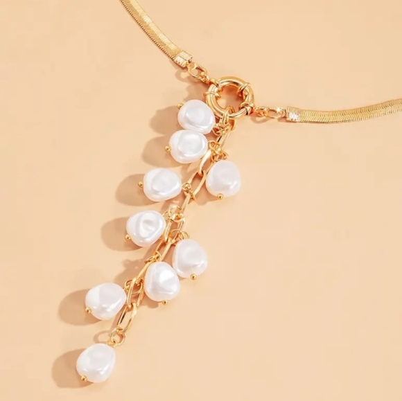Gold Pearl Drop Necklace - Picture 3 of 3